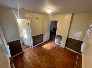 506 S Magnolia Ave, Lansing, MI 48912