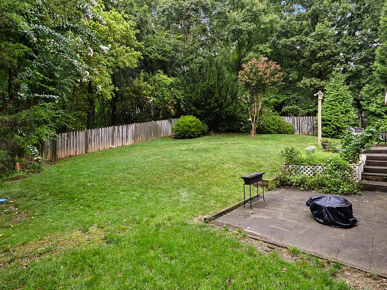 3366 Taleen Ct — Photo 38