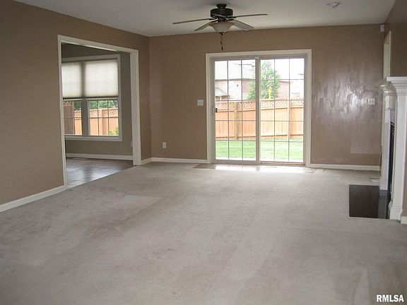 4th image of 2315 W Kenfield Ct