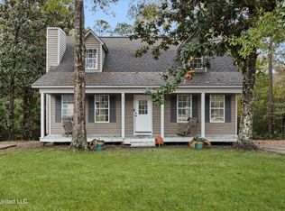 3111 Cormorant St, Gautier, MS 39553