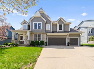 21709 W 100th St, Lenexa, KS 66220