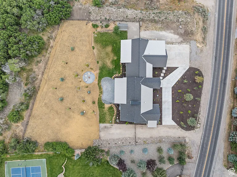5240 Lake Creek Rd — Photo 41