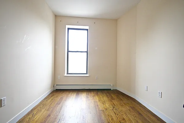 Rented by Rental Solutions Inc | media 18