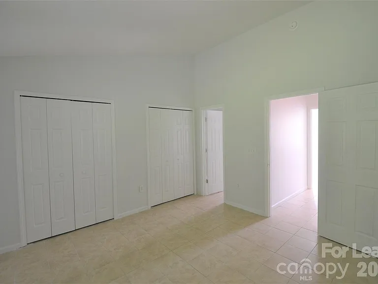 7539 Petrea Ln — Photo 16