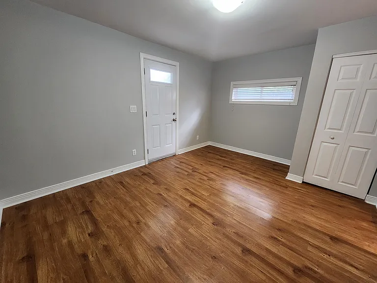 419 Bronson Ave #1 — Photo 7