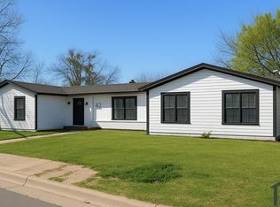 42 Mundt St #B, Denison, TX 75020