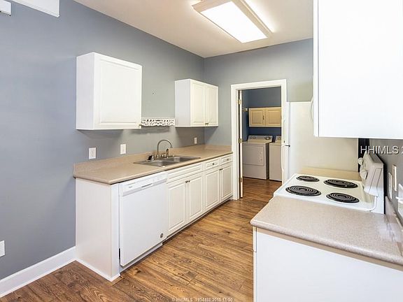 5th image of 75 Summerfield Ct APT 814