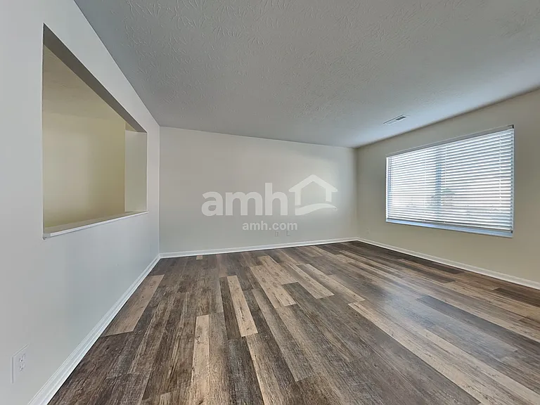 2362 Hummingbird Ln — Photo 6