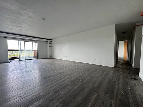 120PHC Hillside Ave #Penthouse C1 Photo 1