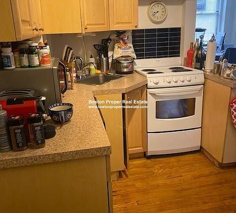 111 Jersey St. #9 Boston - Fenway Unit Photo 3 (1)