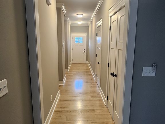Entry way