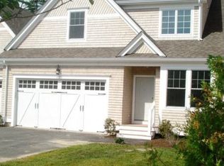 118 Spring Meadow Ln, Hanover, MA 02339