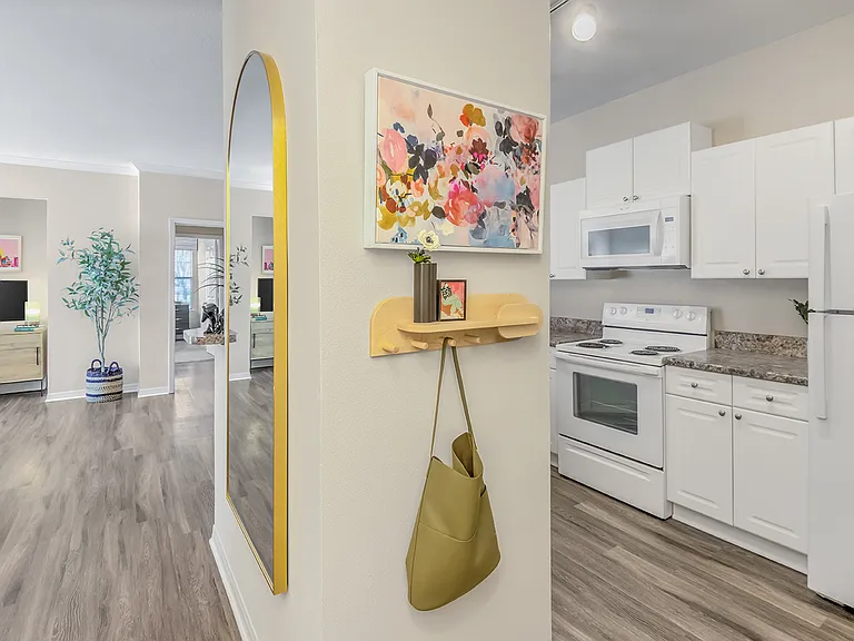 Tyvola Centre Apartments — Photo 14