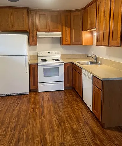 3701 Morse Ave #6 — Photo 2