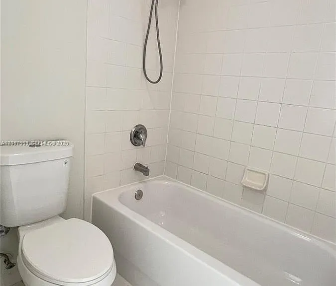 22841 SW 88th Pl #301 — Photo 15