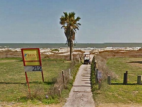2nd image of 205 Galveston
