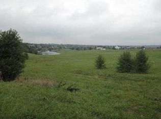 6600 Oak Grove Rd, Newburgh, IN 47630