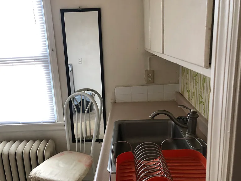 2016 Kendall Ave #2B — Photo 11