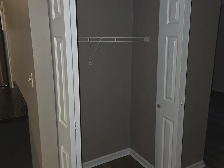 145 Charles Cir — Photo 4