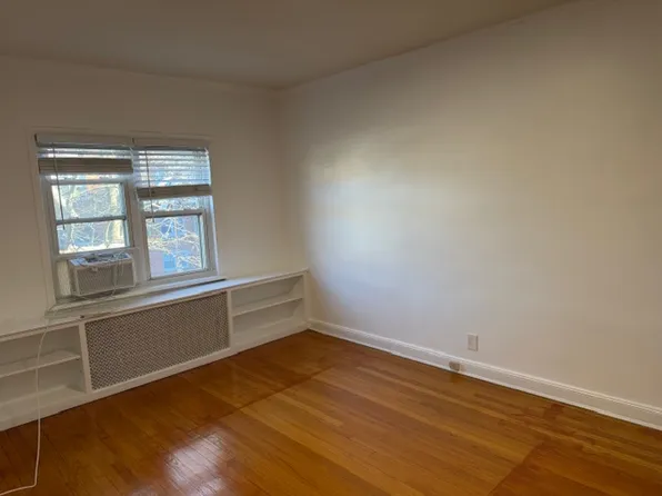 64-47 Austin Street image 16 of 21