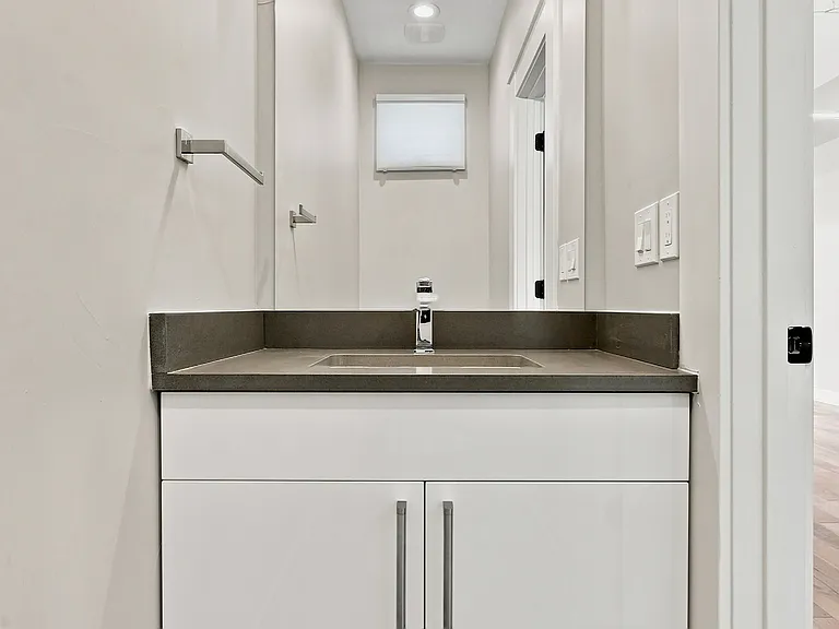 3832 Jason St #5A — Photo 18