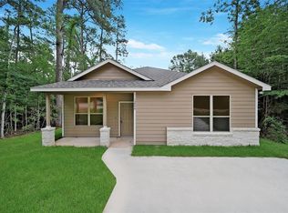 13946 Valley Dr, Montgomery, TX 77356