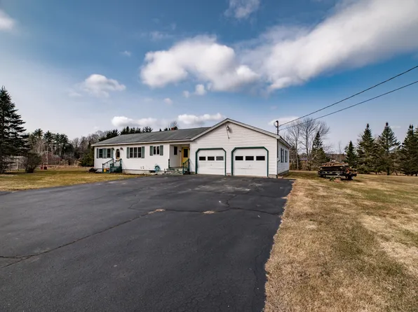 315 Gray Road, Vassalboro, ME 04989