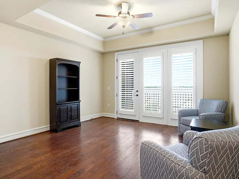 301 Watermere Dr #414 — Photo 8