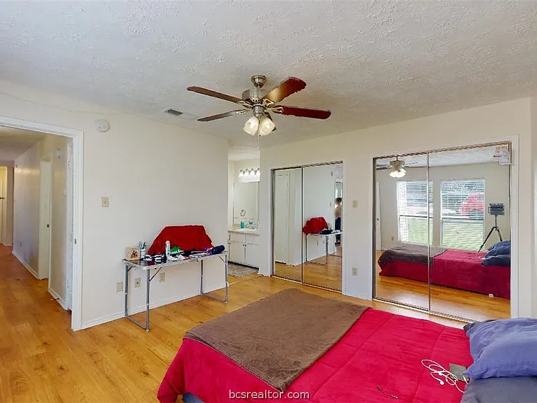 1005 Spring Loop #C — Photo 15