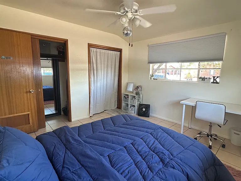 1505 E Edison St — Photo 11