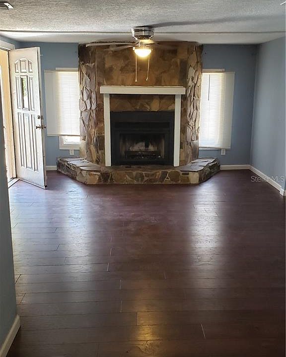 2nd image of 8303 N Thatcher Ave
