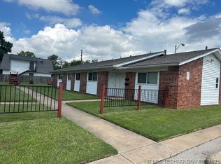 9909 E 12th St, Tulsa, OK 74128