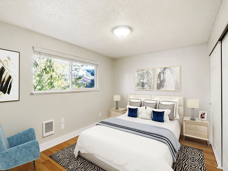 Lilly Apartments — Photo 5