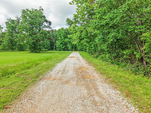 3rd image of Park Dr Lot 28