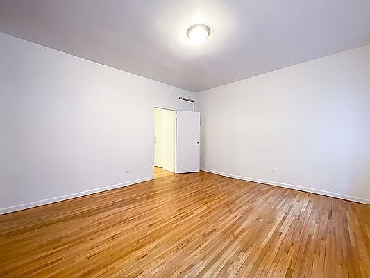 4th image of 151 W 87th St #D
