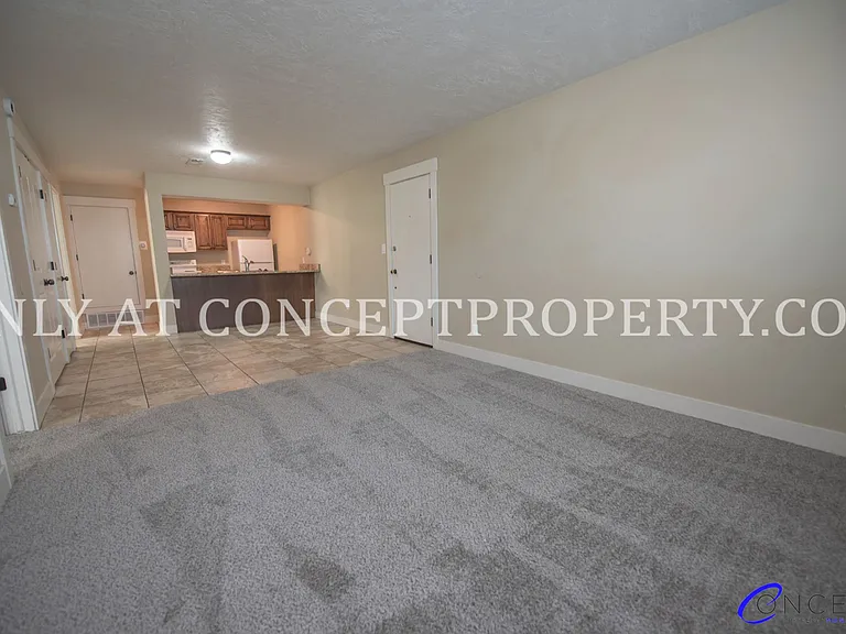 Cottonwood Heights — Photo 10