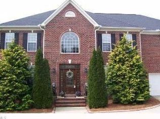 7310 Chapsworth Dr, Trinity, NC 27370