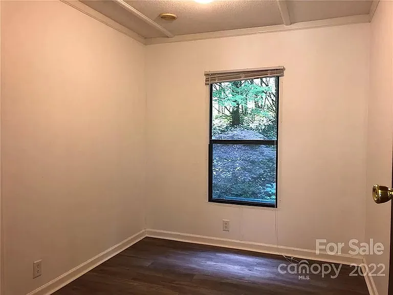 16 Sweet Birch Dr — Photo 8