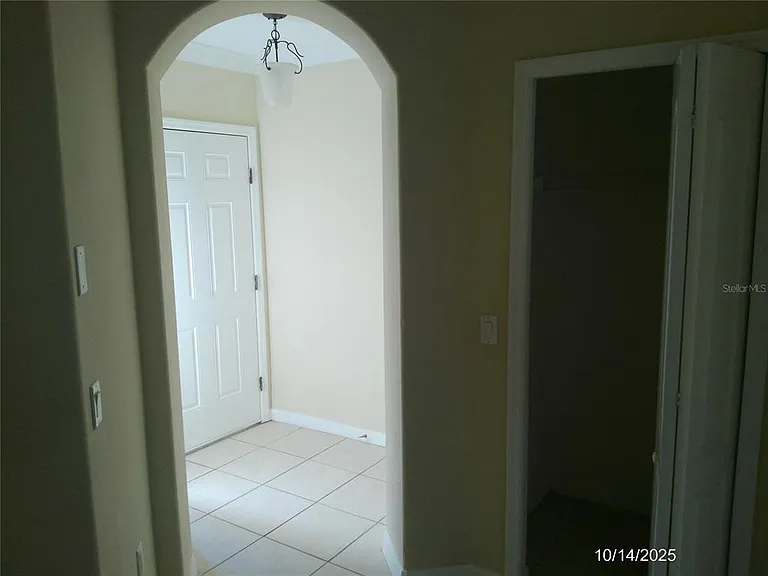 6376 Sedgeford Dr — Photo 2