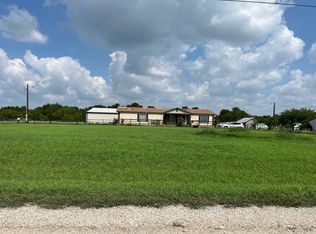437 Lone Trl, Rhome, TX 76078
