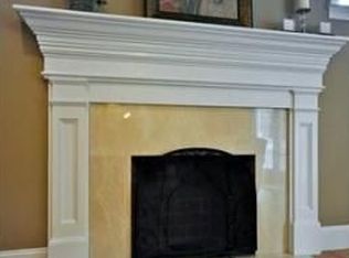 2 Alice Rd, Wayland, MA 01778