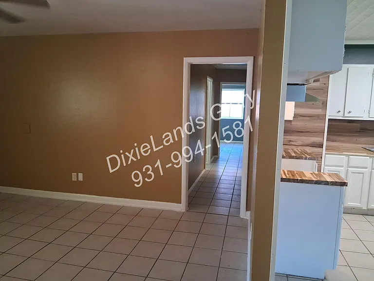 1018 8th Ave SW — Photo 5