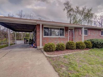 11506 Wylwood Dr, Maryland Heights, MO, 63043