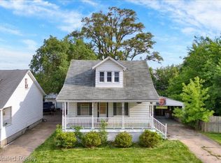 17860 Glendale St, Roseville, MI 48066