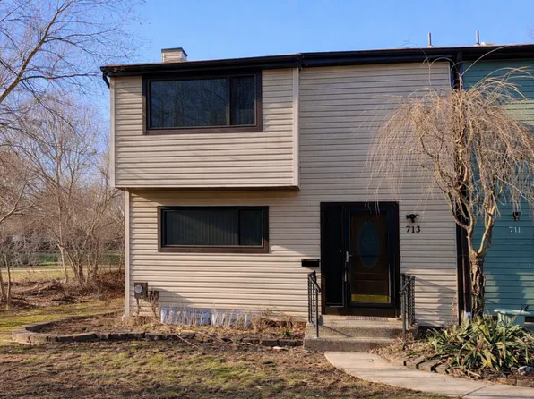 713 E Brookside Ln, Hillsborough, NJ 08844