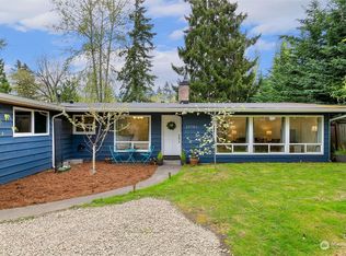 15756 Simonds Rd NE, Kenmore, WA 98028