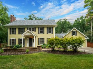 1512 Fairfield Rd S, Minnetonka, MN 55305