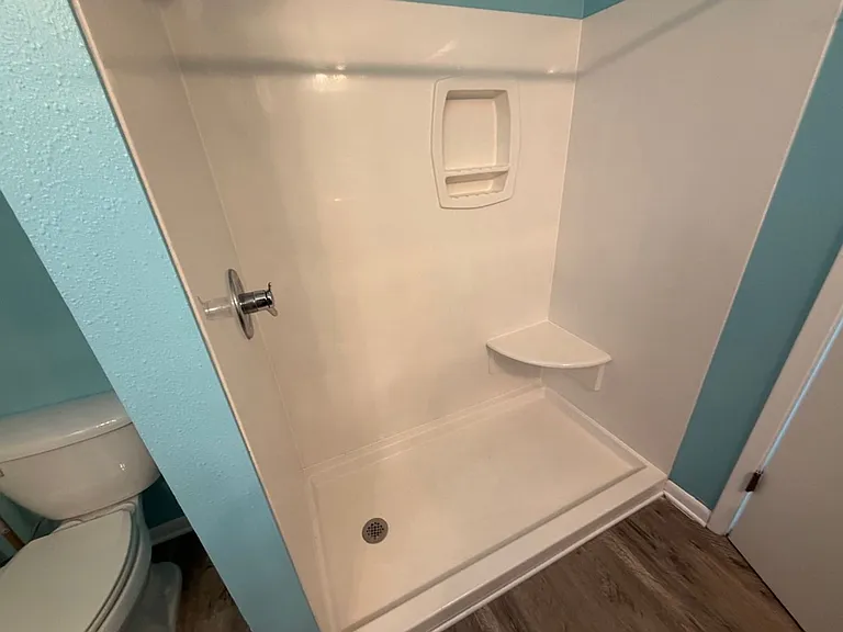 210 Honeysuckle Way — Photo 12