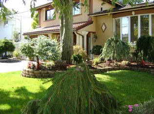 3494 Milburn Ave, Baldwin, NY 11510