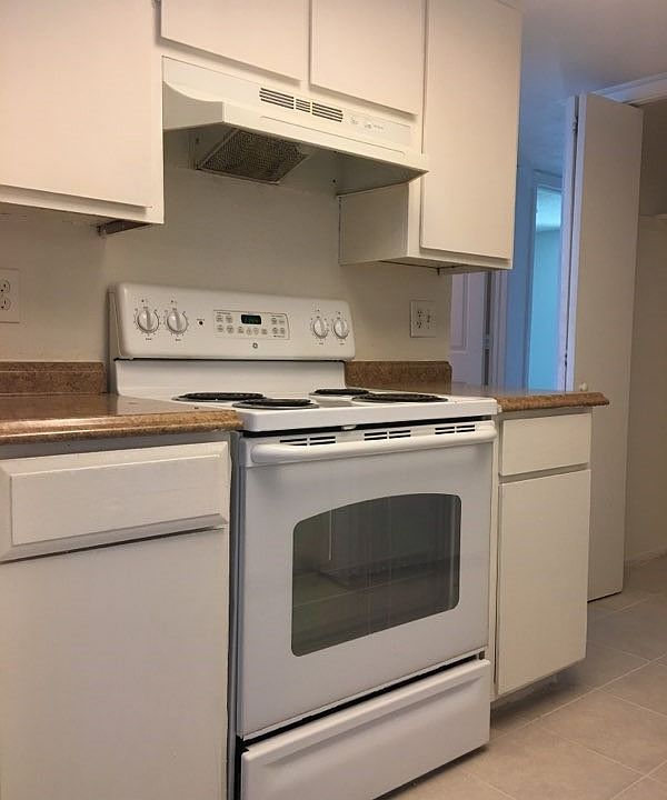 851 S HORN STOVE_02142024